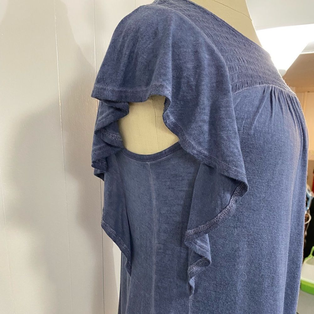 Rewind | Flowy Ruffle Sleeve Top - Picture 10 of 14